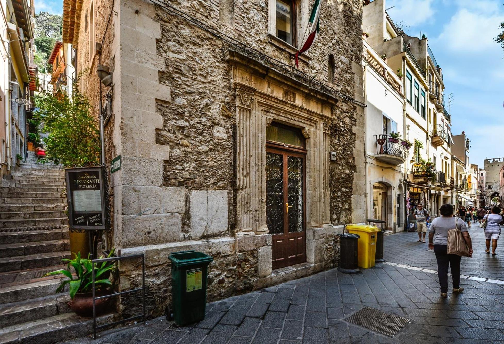 Meravigliosa Casa sul Corso di Taormina Esterno foto